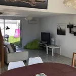 Maison Climatisee Et Studio Au Calme A Royan