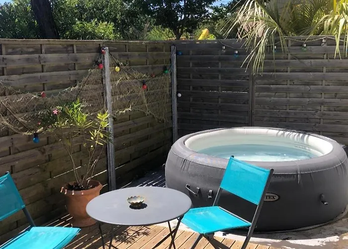 Maison Climatisee Et Studio Au Calme A Royan